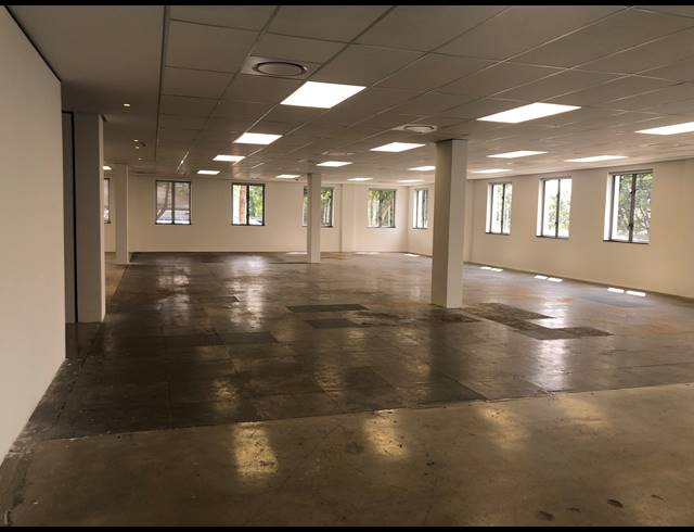 362M² OFFICE TO LET IN SANDHURST